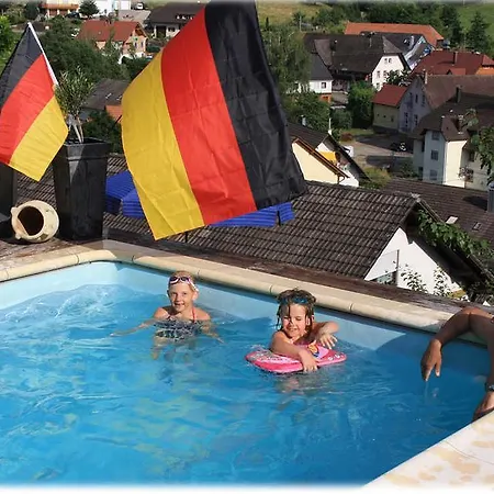Panoramaferienwohnung Monika Mit Pool Apartman